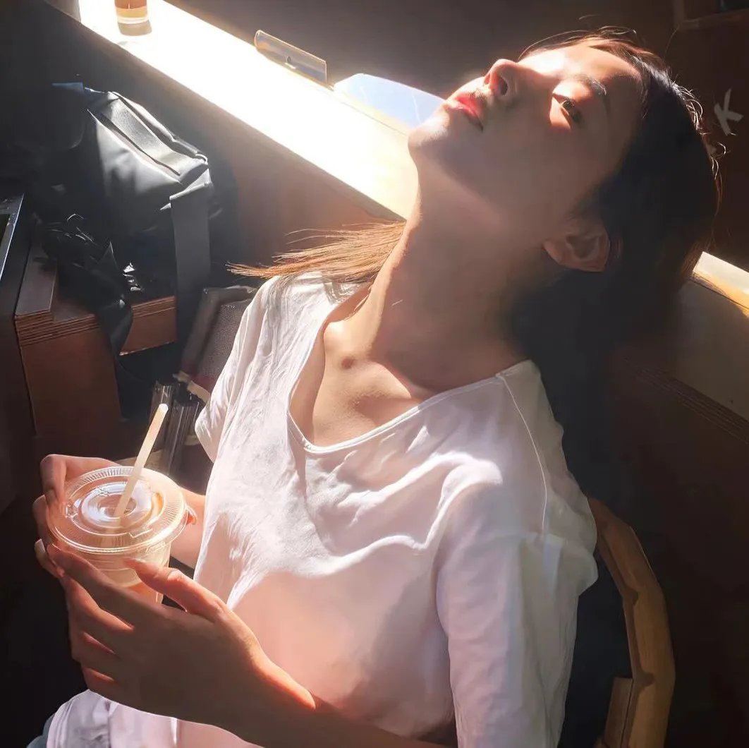 娇凤三姐妹